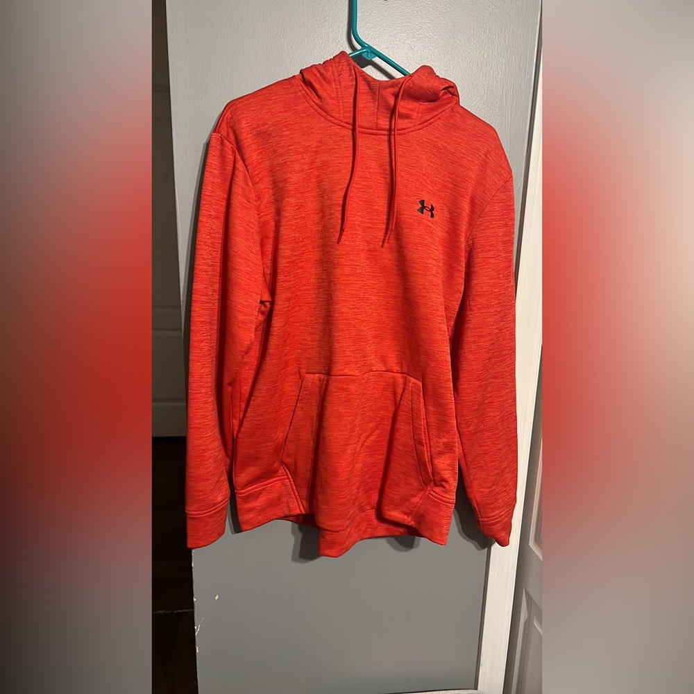 men’s under armor sweatshirt